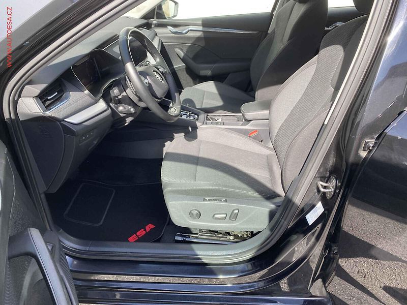 Škoda Octavia (2023) 2.0 TDI, Style, DSG, TZ, - fotka 9 z 21