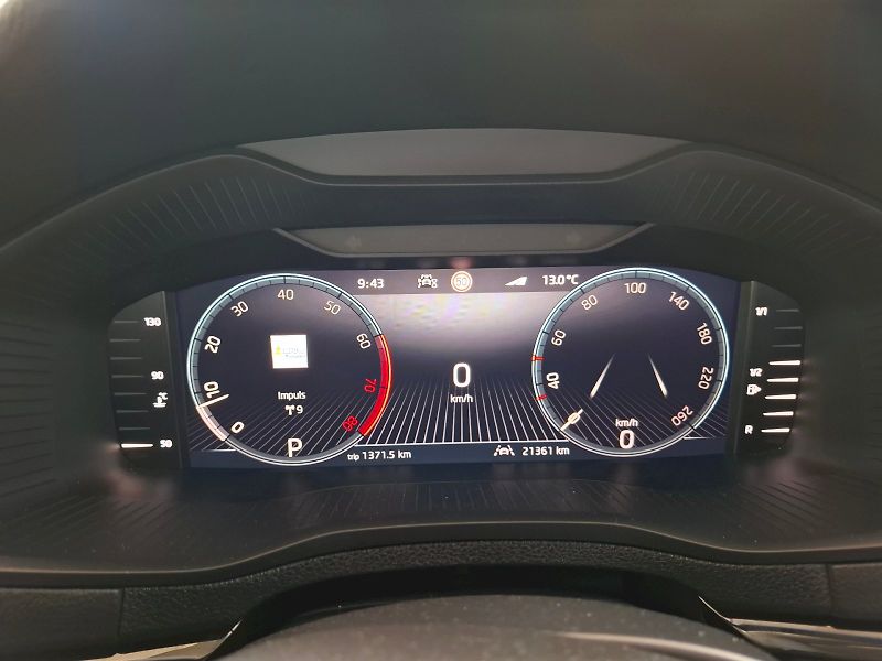 Škoda Karoq (2025) SELECTION TS 110/1.5 A7F - fotka 31 z 41