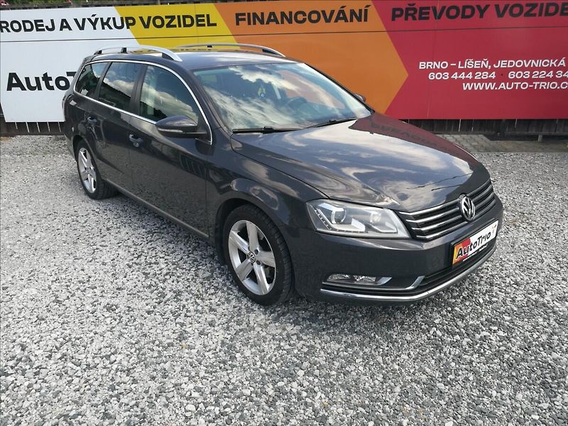 Volkswagen Passat 1,4 TSI CNG Ecofuel - fotka 2 z 20