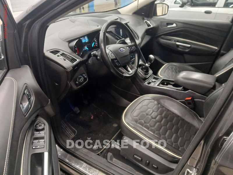 Ford Kuga (2017) 2.0 Tdci, 2.maj, navi, LED - fotka 3 z 3