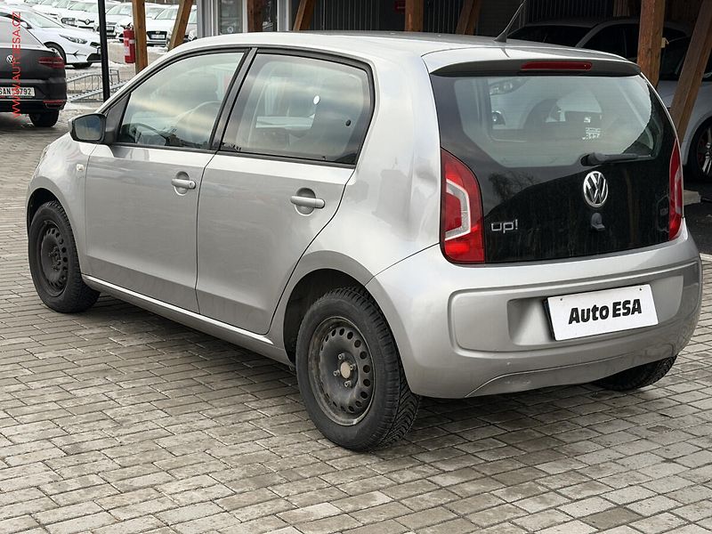 Volkswagen up! (2013) 1.0i, AC, STK1/28 - fotka 4 z 15
