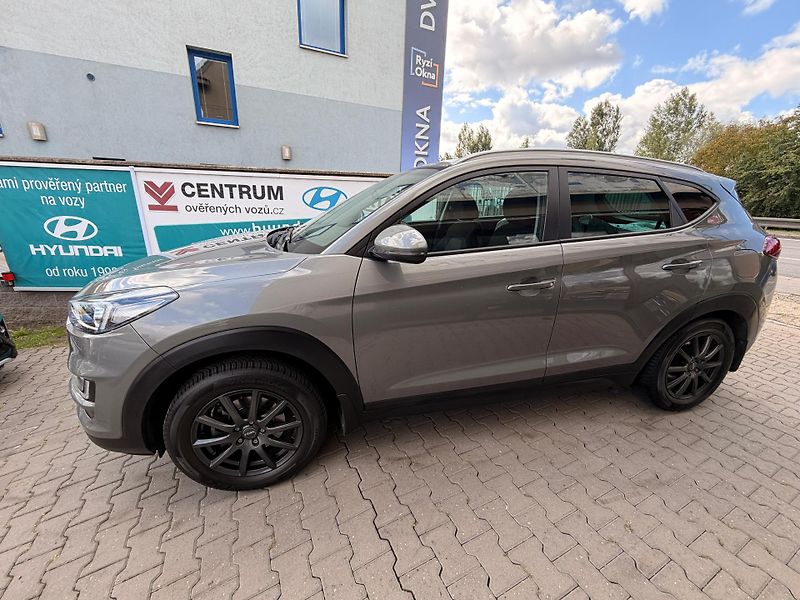 Hyundai Tucson 1.6-1.MAJ-130KW-NAVI-KAMERA - fotka 10 z 31