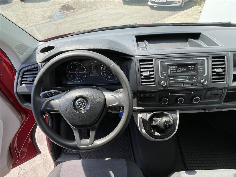 Volkswagen Transporter 2,0 TDI 4Motion TAŽNÉ 255x195 - fotka 7 z 18