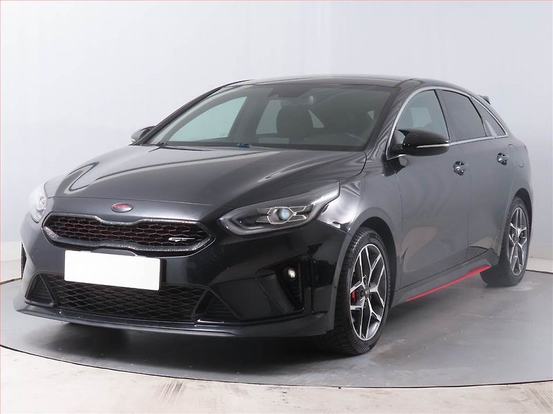 Kia Pro_Ceed (2019) GT-Line 1.4 T-GDI, Serv.kniha - fotka 2 z 15