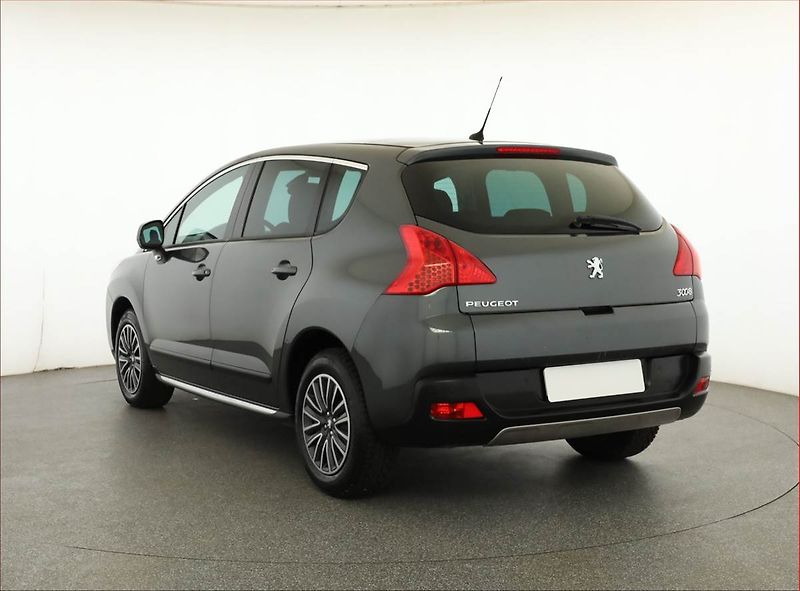 Peugeot 3008 (2012) 1.6 THP, za dobrou cenu - fotka 4 z 16