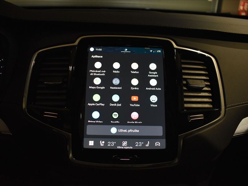 Volvo XC90 2,0 B5 AWD PLUS Pano,BLIS, - fotka 19 z 24