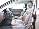 Škoda Superb 2,0 TDI 110kW DSG CZ L&K - náhled 12
