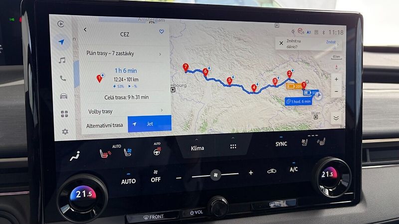 Toyota bZ4X Touring Executive 74kWh AWD - fotka 16 z 19
