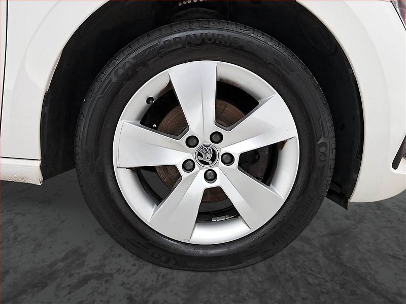 Škoda Scala (2021) Style Plus 1.0 TSI, Serv.kniha - fotka 15 z 19