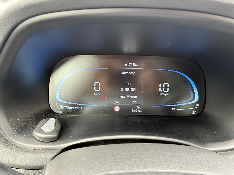 Hyundai i30 WG 1.5DPi 71kW SMART CLIMATE - fotka 18 z 32