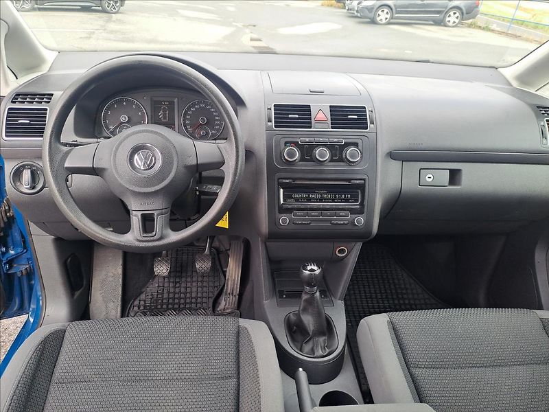 Volkswagen Touran 1,4 i CNG KOUPENO CZ - fotka 10 z 15