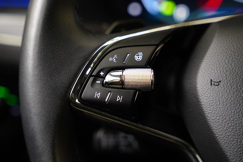 Škoda Superb - fotka 15 z 29