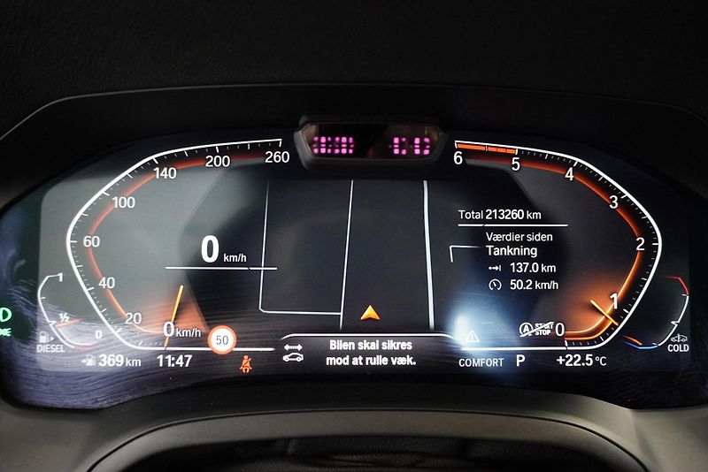 BMW Řada 3 2.0D 140kW M-SPORT,X-DRIVE - fotka 20 z 28