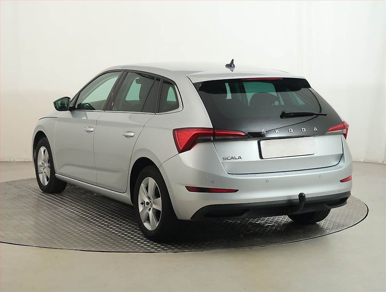 Škoda Scala (2022) 1.0 TSI, Serv.kniha, Tempomat - fotka 4 z 13