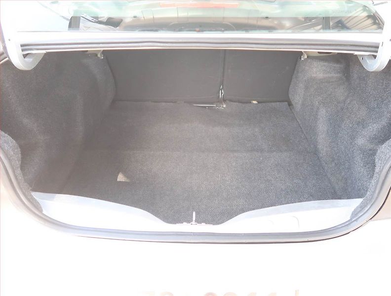 Citroën C-Elysée (2013) Exclusive 1.6 HDi, udržované - fotka 13 z 18