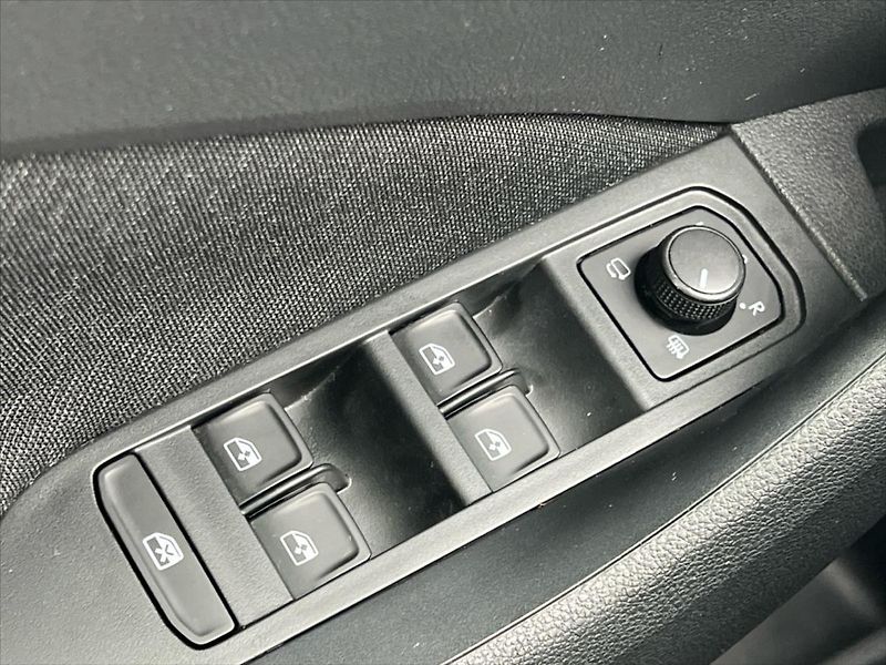 Škoda Scala 1,5 TSi 110kW STYLE - fotka 20 z 22