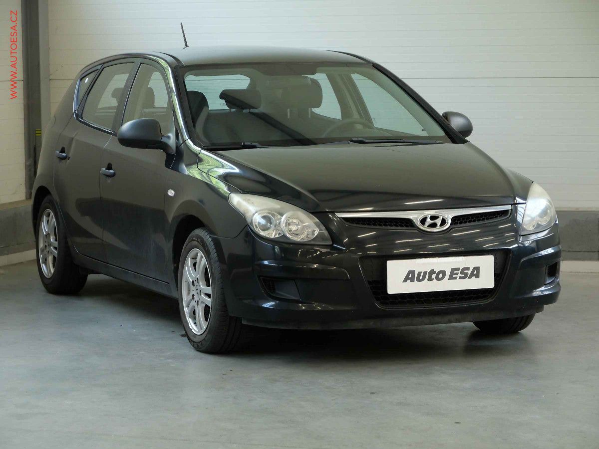 Hyundai i30 1.4i, ČR, STK2/28
