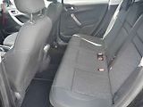 Peugeot 2008 (2015) 1.2 PT, AC, navi - náhled 10