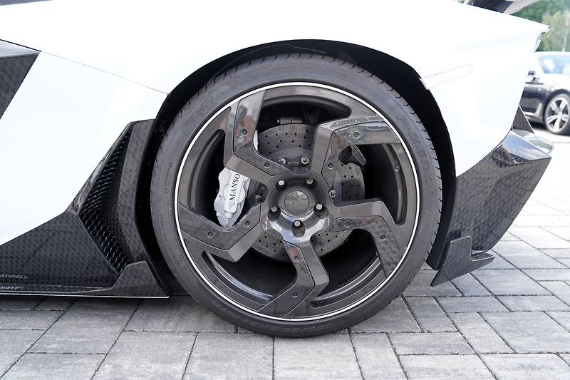 Lamborghini Aventador (2014) Carbonado GT 1600 PS, - fotka 22 z 35