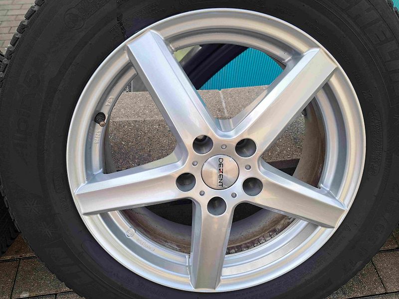 Ostatní _17ALU 5x112 6,5J 17H2 ET38 - fotka 2 z 5