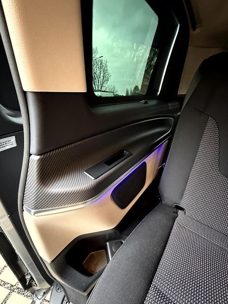 Mercedes-Benz Třídy V Marco Polo 300 d 4MATIC - fotka 17 z 24