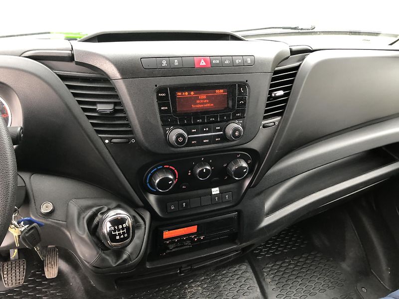 Iveco Daily (2020) 60C16 novy nosič kontejneru - fotka 12 z 15