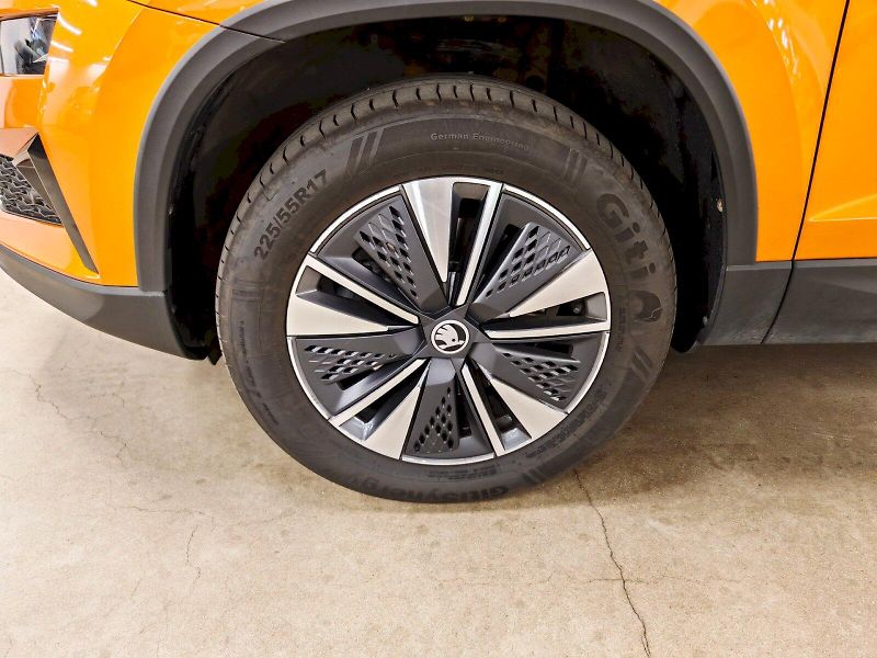 Škoda Karoq (2025) 2.0 TDI 110 kW DSG 4x4 Top Sel - fotka 32 z 32