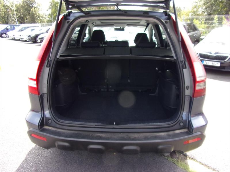 Honda CR-V 2,2 i-CTDi  Elegance - fotka 12 z 24