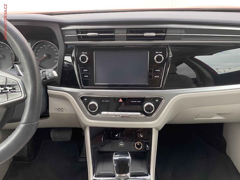 SsangYong Korando (2021) 1.5T-GDi, 1.maj,ČR, servis - fotka 12 z 17