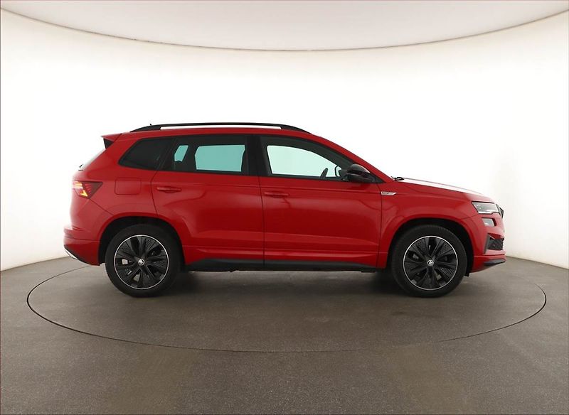 Škoda Karoq (2022) Sportline 2.0 TDI - fotka 6 z 20
