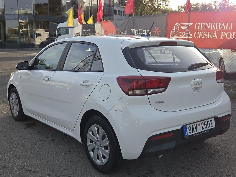 Kia Rio 1,2i lze i na splátky VŠEM  - fotka 6 z 10