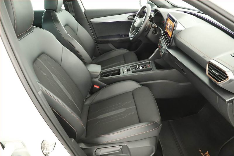 Cupra Formentor (2022) 1.5 TSI - fotka 7 z 15