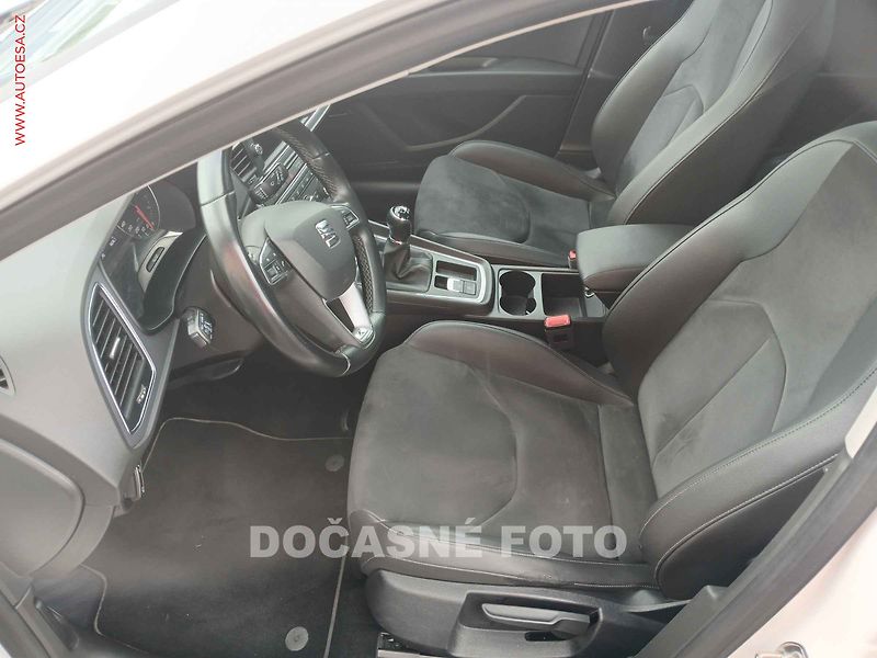 Seat Leon (2017) 1.4TSi, ČR, Ecellence, LED - fotka 3 z 3