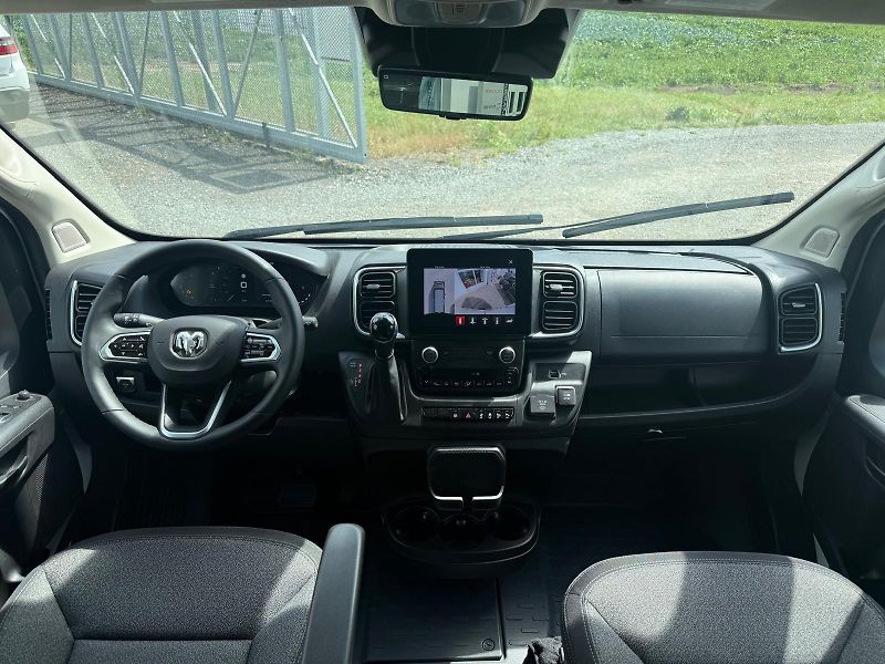 RAM ProMaster (2025) 3500 SLT 3.6L V6 VVT High Roof - fotka 9 z 16