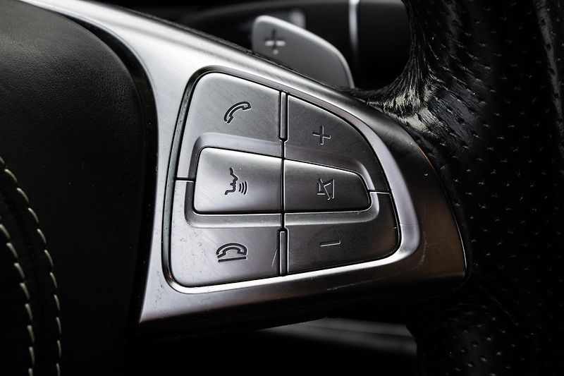 Mercedes-Benz Třídy S BLUETEC 4MATIC 2015 - fotka 25 z 37