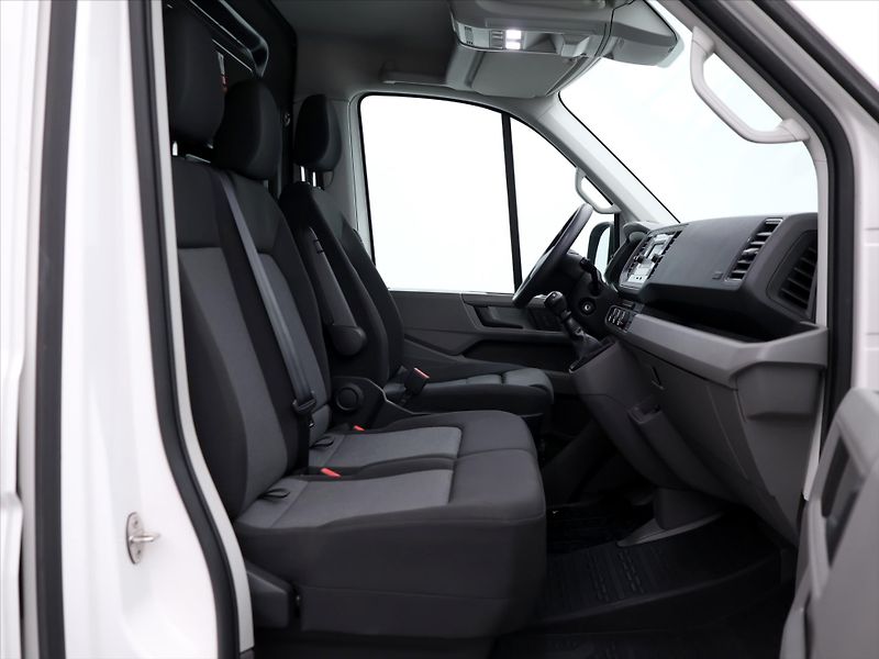Volkswagen Crafter 2,0 TDI 130kW CZ Dílna DPH - fotka 14 z 36