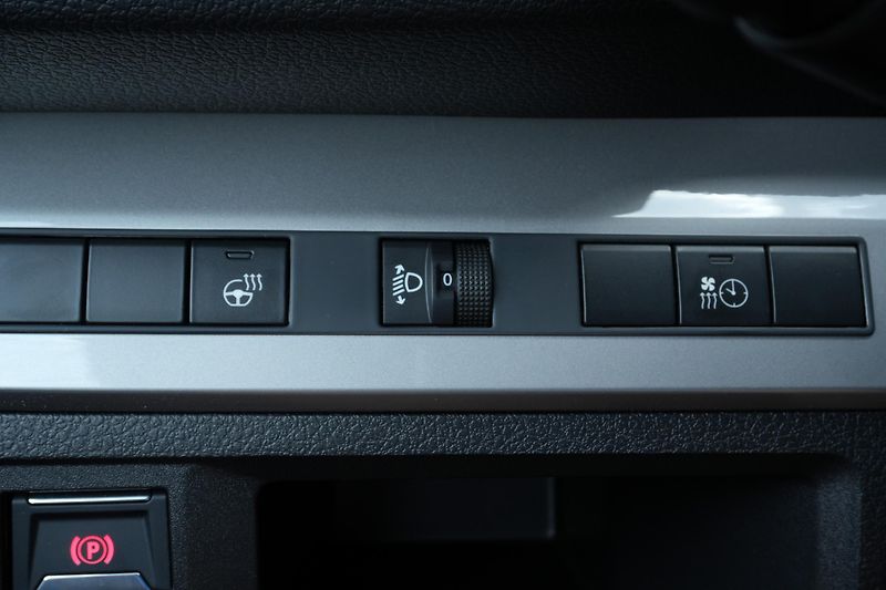 Toyota ProAce Verso 2.0d 130 kW, L2, VIP, Tažné - fotka 31 z 44