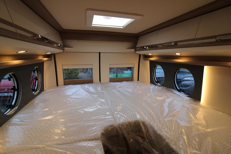 Malibu (2026) Van 640 FC výprodej - fotka 33 z 57