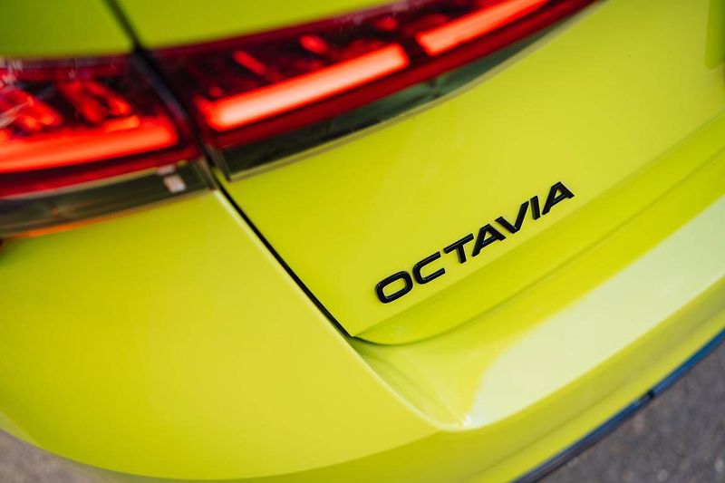 Škoda Octavia (2025) 2.0 TDI, Sportline - fotka 15 z 31