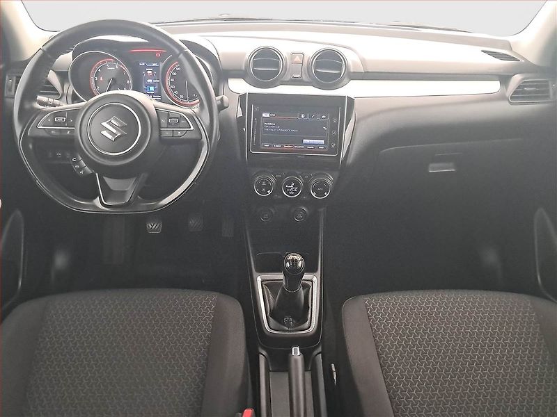Suzuki Swift (2018) 1.0 BoosterJet SHVS - fotka 8 z 17
