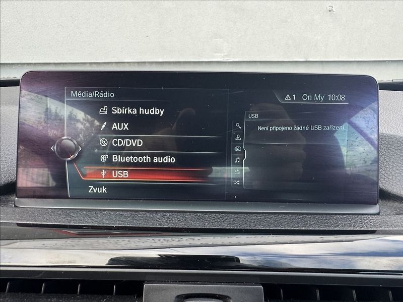 BMW Řada 4 2,0 430i xDrive Cabrio M-paket - fotka 37 z 50