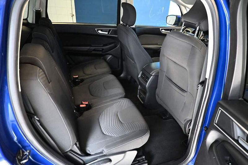 Ford S-MAX (2017) 2.0 BUSINESS Navi 8 Kol POWERS - fotka 10 z 27