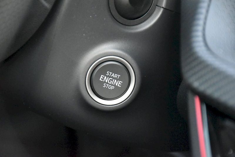 Škoda Kamiq (2025) Monte Carlo 1,0 TSI 85 kW 7° a - fotka 35 z 36
