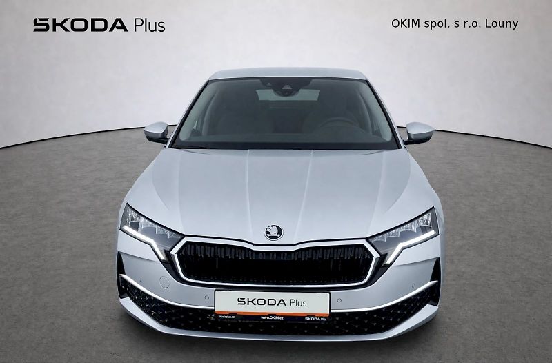 Škoda Octavia (2025) Top Selection 1,5 Tsi 110 Kw D - fotka 4 z 42