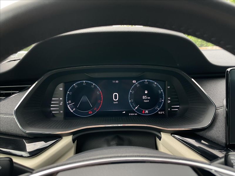 Škoda Octavia 1,5 TSI Style LED+AutoAC+PDC - fotka 8 z 19