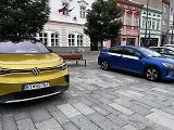 Sraz elektromobilů na náměstí ve Valašském Meziříčí, 5. srpna 2023.