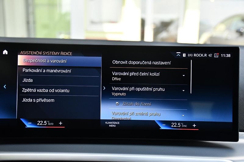 BMW Řada 3 320d xDrive M-SPORT 1M ČR - fotka 34 z 40