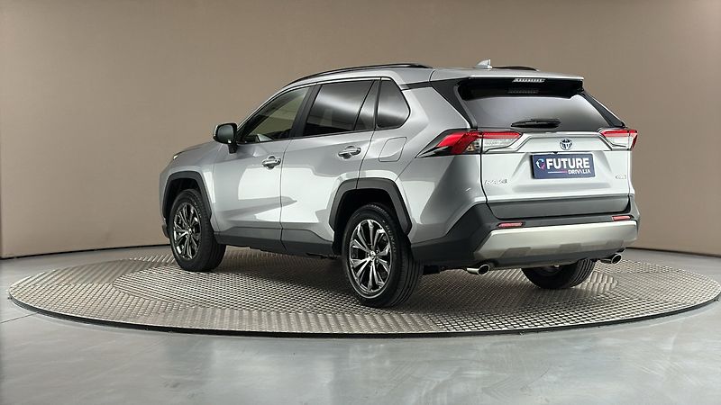 Toyota RAV4 2.5 Hybrid AUT 4x4 Comfort - fotka 2 z 28