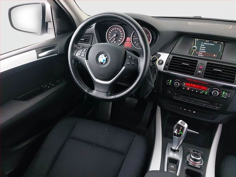 BMW X5 (2013) xDrive30d, 4X4, Automat - fotka 7 z 22