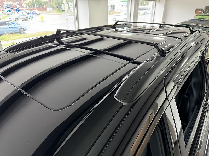 Chrysler Pacifica AWD Touring-L S-Appearance - fotka 54 z 55